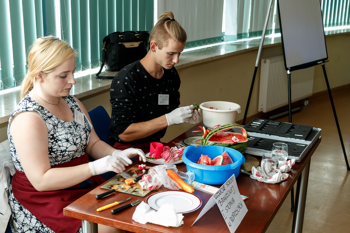 uczestnicy festiwalu inicjatyw i innowacji pedagogicznych na rzecz osób z niepełnosprawnością